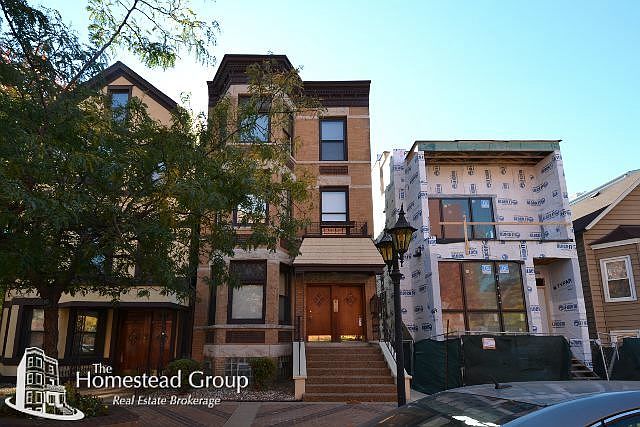 1st image of 1415 W Oakdale Ave