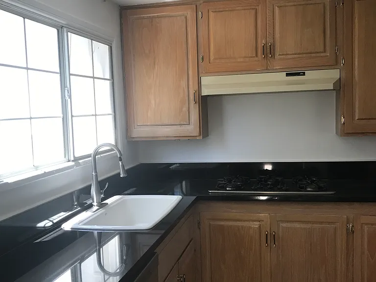 new 36" GE Profile gas cooktop