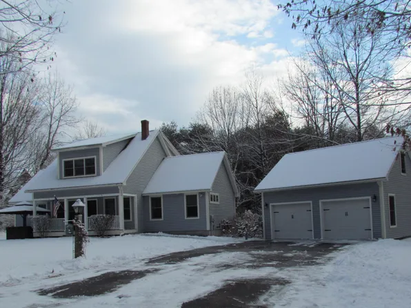 8 Cobb Farm Road, Windham, ME 04062