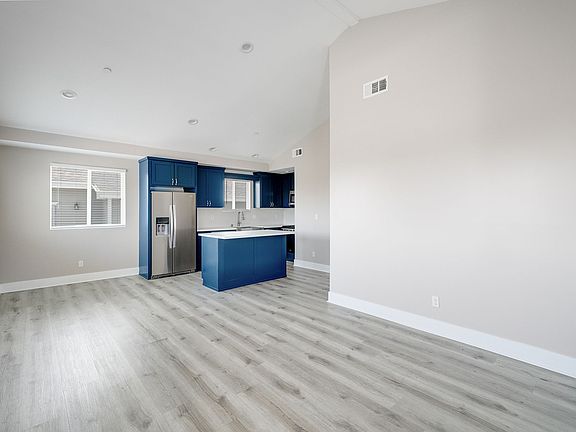 4th image of 3672 Percy St APT 3