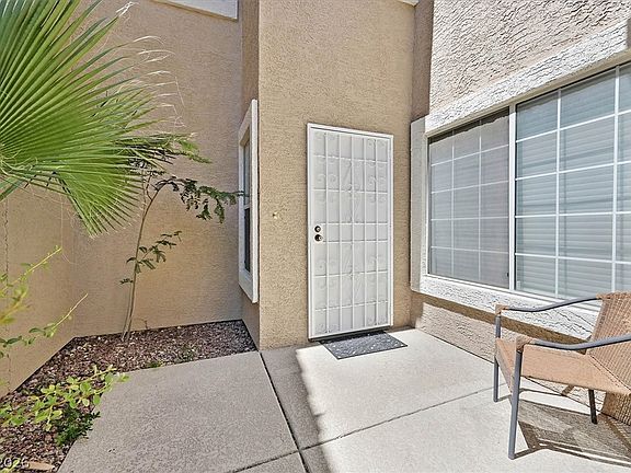 2nd image of 427 Blush Creek Pl