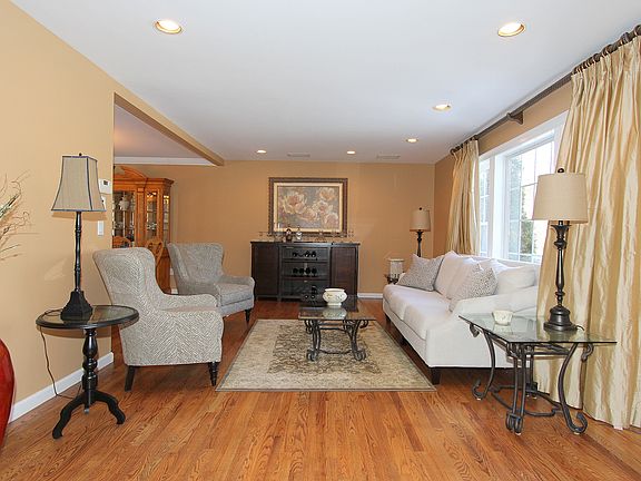 3rd image of 1215 Audra Ct