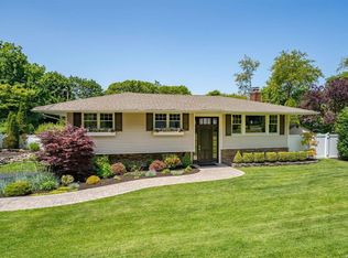 80 Eatons Neck Rd, Northport, NY 11768