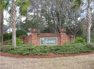 5564 Alpine Dr, Summerville, SC 29483