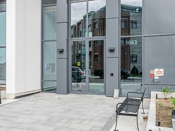 2nd image of 1063 Douglas McCurdy Commons Cir #1006