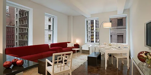 Rented by Metro Loft Management