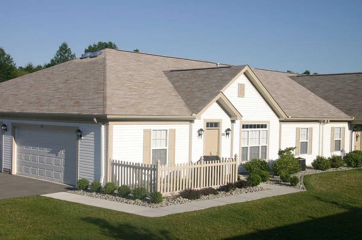 Building Photo - Avalon Creek