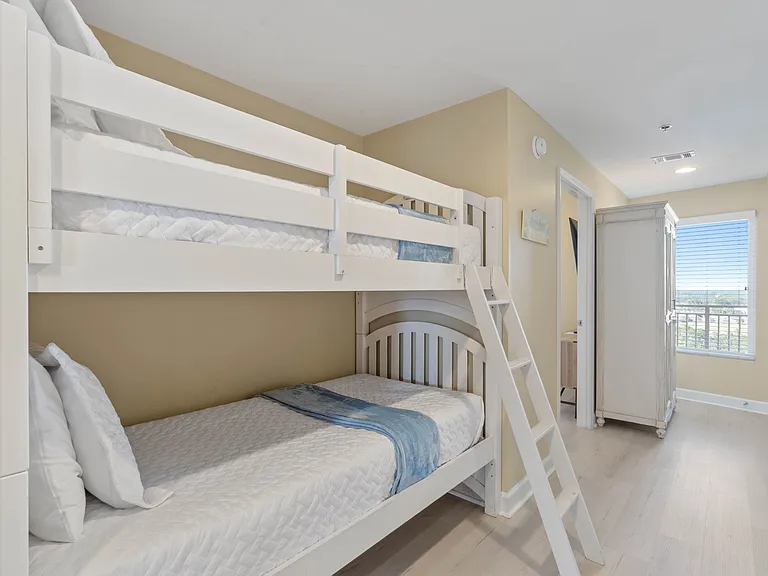 17739 Front Beach Rd #1505W — Photo 13