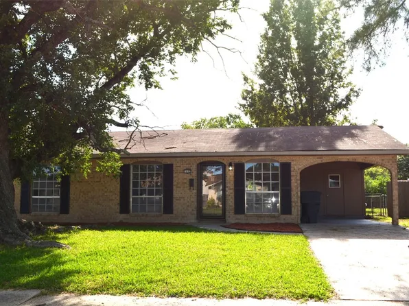 1652 Holiday Pl, Bossier City, LA 71112
