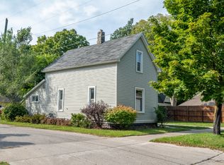 608 S Maple St, Traverse City, MI 49684