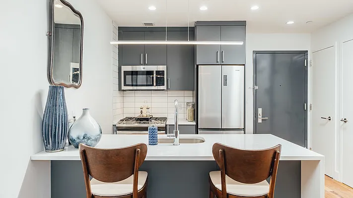 Rented by Nooklyn NYC LLC | media 48