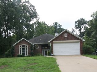 3518 Thompson Rd, Longview, TX 75604