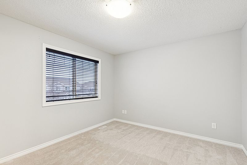 Edmonton Apartment for rent - 3 Bedrooms — photo 31