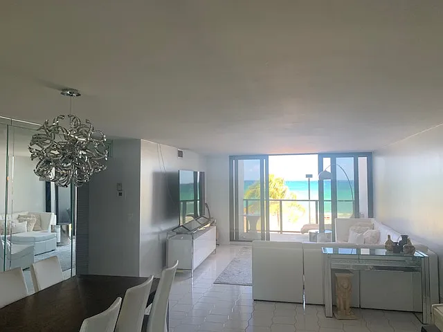 2301 S Ocean Dr — Photo 2