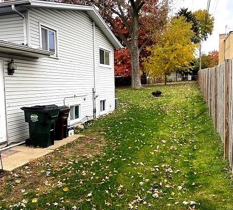 4th image of 49 N Shaddle Ave