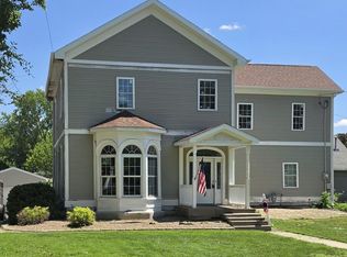 608 E 7th St N, Newton, IA 50208
