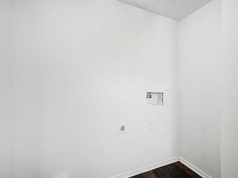 1006 S Tiago Dr — Photo 31