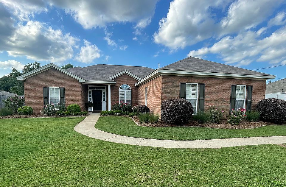 Front yard view of the home