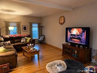4th image of 8 Orchard Street