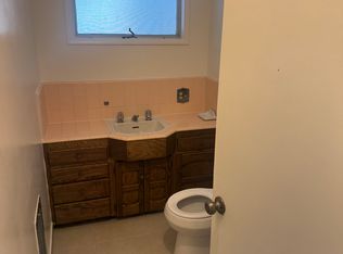 7057 Vassar Ave, Canoga Park, CA 91303