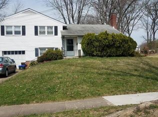 6728 Hopewell Ave, Springfield, VA 22151