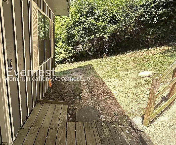 1710 Ichabod Ln #B — Photo 20
