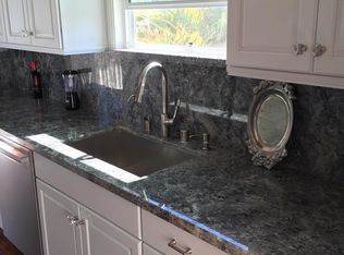 143 S Rios Ave, Solana Beach, CA 92075