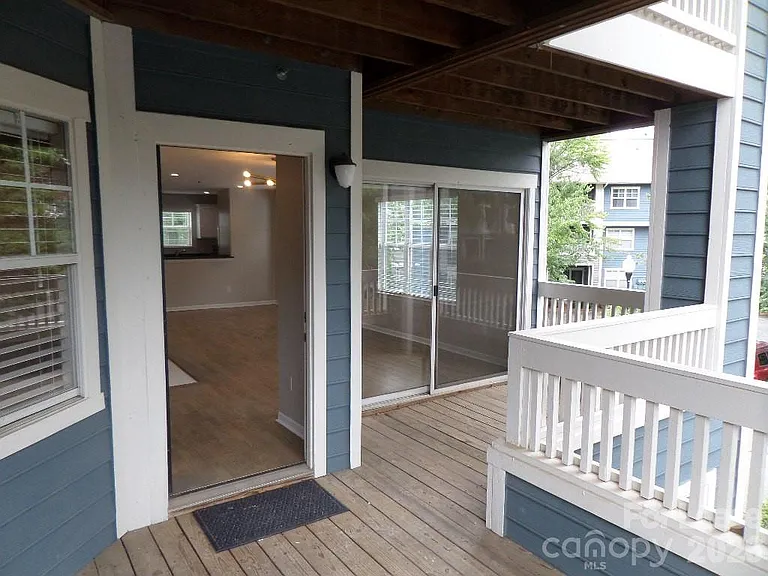 424 Mather Green Ave #N — Photo 9