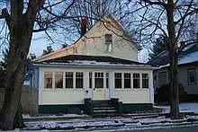 118 S Division St photo 1