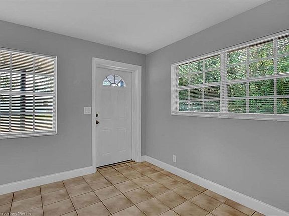 2nd image of 118 Marrero Ave
