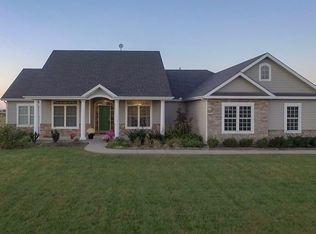 273 Highway 40, Lecompton, KS 66050