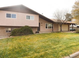 5703 Ravella Dr, Farmington, NM 87402