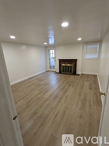 1st image of 1131 E Michigan Ave #Basement