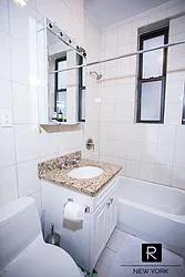 Rented by R New York