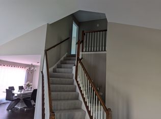 232 Picardy Ln, Bolingbrook, IL 60440