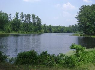446 Doyles Lake Rd, Emporia, VA 23847