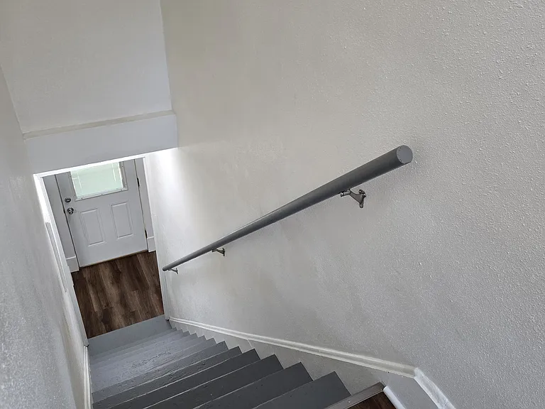 3532 Fullerton Ave — Photo 53