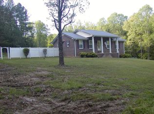 1160 Beaverdam Rd, Camden, TN 38320