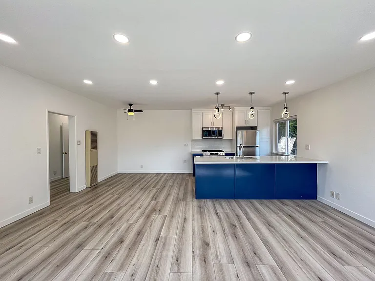 7851 Talbert St — Photo 18