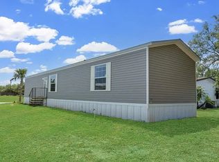 Coach Light Villa, Frostproof, FL 33843