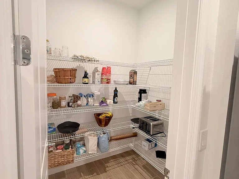 13462 SW Bally Dr — Photo 9