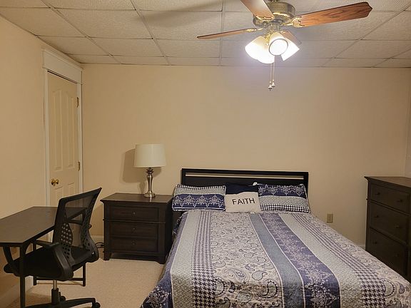 5th image of 555 Harvest Ln #1
