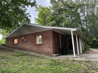 257 Earl Slate Rd, Clarksville, TN 37043