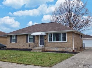 6934 Maplewood Rd, Parma Heights, OH 44130