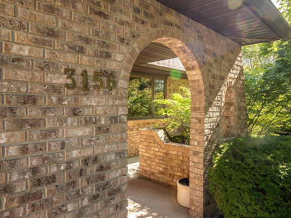 3rd image of 3156 Pueblo Dr