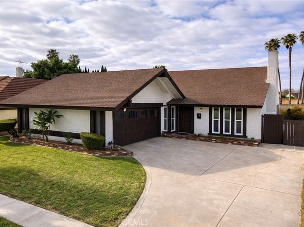 12130 Smokie Ln, Cerritos, CA 90703