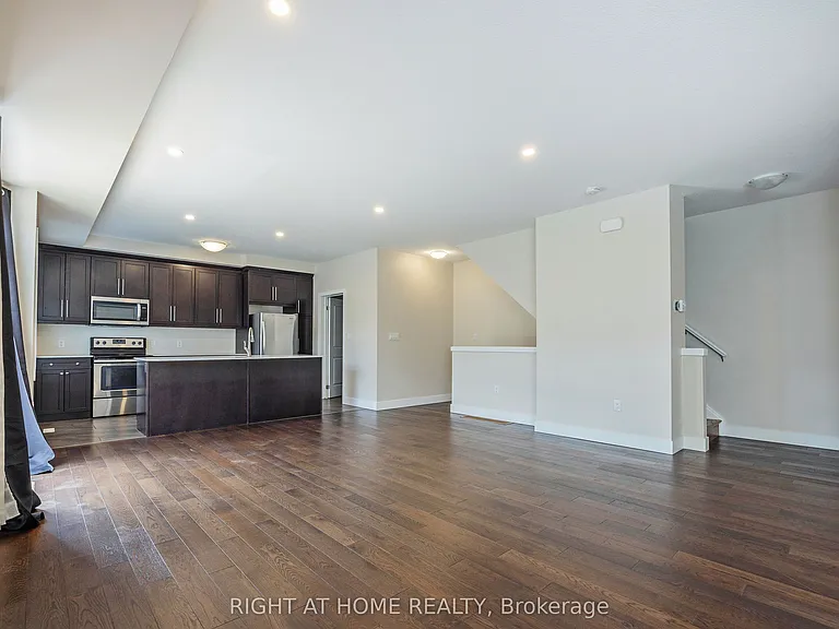 1960 Dalmagarry Rd #34 — Photo 7