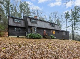 51 McGilpin Rd, Sturbridge, MA 01566