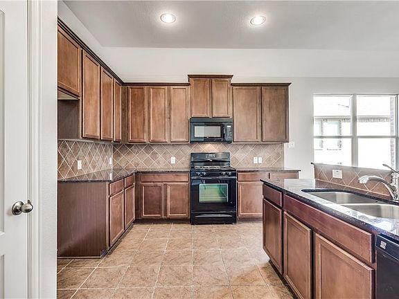 2nd image of 7304 Desert Willow Dr