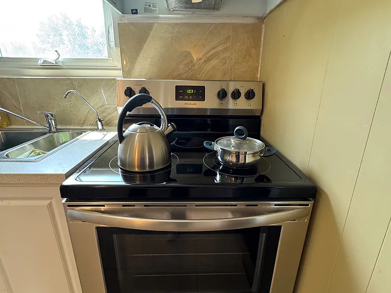 9 Lambrook Dr — Photo 10